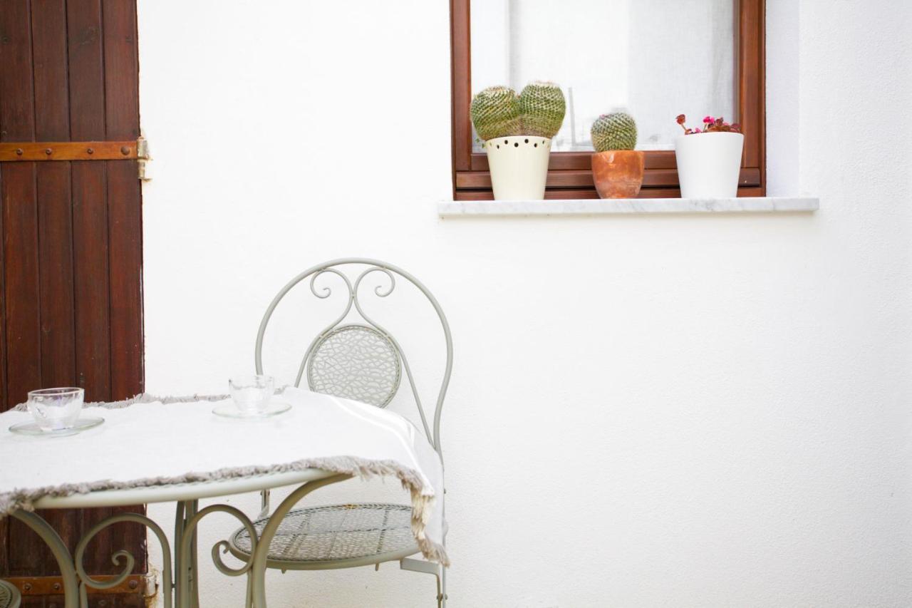 Mamu Apartment Alghero Ngoại thất bức ảnh